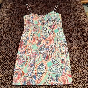TERRIFIC LILLY PULITZER SHIFT DRESS W SPAGHETTI STRAPS AND PEEK A BOO SZ 0